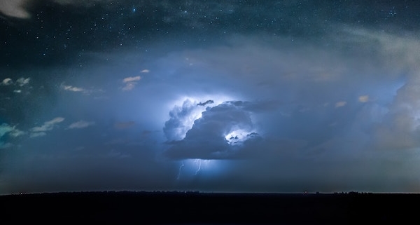 Meteorologischer-Herbst-beginnt-mit-Starkregen und Gewitter