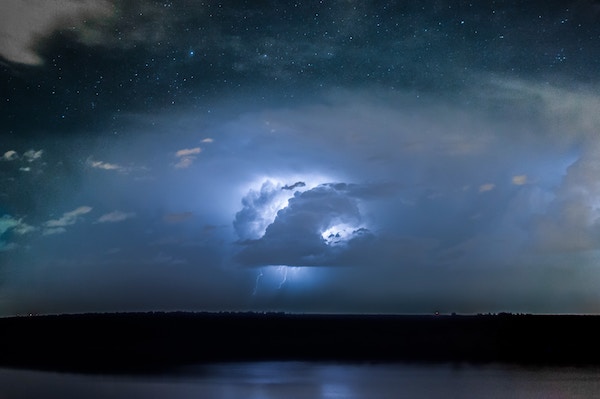 Meteorologischer-Herbst-beginnt-mit-Starkregen und Gewitter