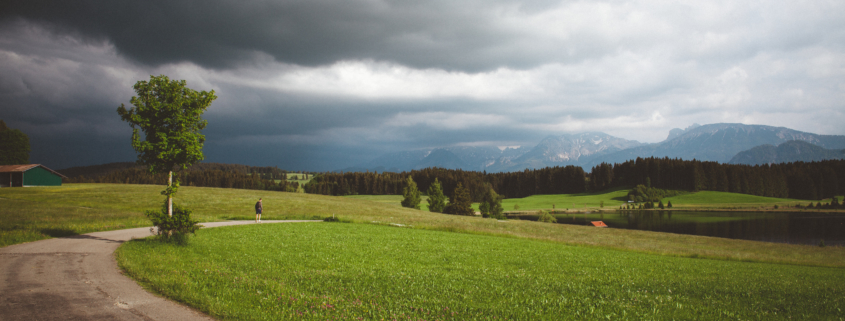 Häufig wechselhaftes und kühles Wetter zu Pfingsten - UBIMET